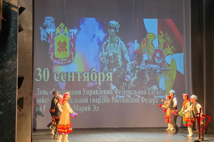 В Йошкар-Оле состоялось торжественное мероприятие, посвящённое 10-летию Управления Росгвардии по Республике Марий Эл (видео)