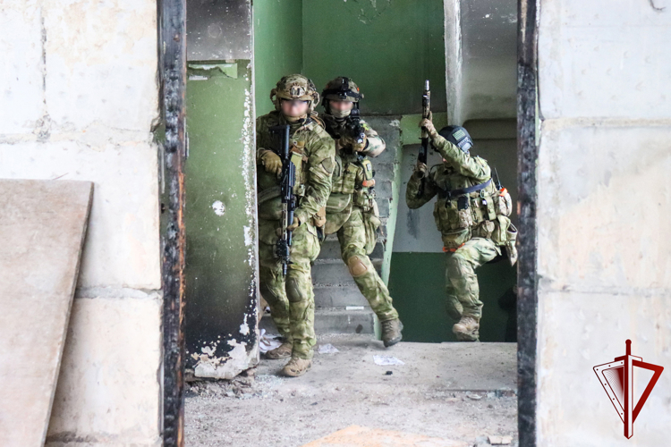 8 октября – День образования специальных отрядов быстрого реагирования (СОБР) Росгвардии